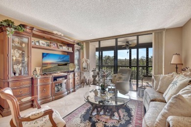 GATED COMMUNITY IN CENTRAL BOCA RATON SPACIOUS 2/2 WITH A on The Country Club At Boca Raton in Florida - for sale on GolfHomes.com, golf home, golf lot
