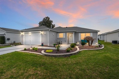 Welcome home to this beautifully maintained 3-bedroom, 2-bath on Glenview Championship Golf and Country Club in Florida - for sale on GolfHomes.com, golf home, golf lot