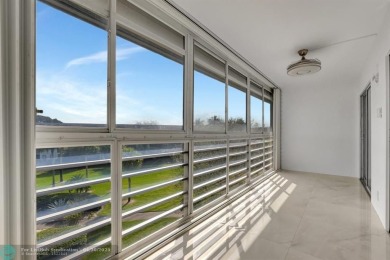 Stunning Corner Unit in Wynmoor! ALL appliances are NEW. NO on Wynmoor Golf Course in Florida - for sale on GolfHomes.com, golf home, golf lot