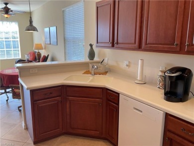 GOLF INCLUDED, second floor end unit Carriage Home with 2,045 on Colonial Country Club in Florida - for sale on GolfHomes.com, golf home, golf lot