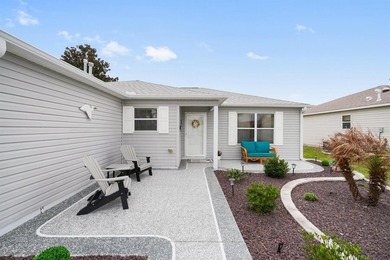 Welcome home to this beautifully maintained 3-bedroom, 2-bath on Glenview Championship Golf and Country Club in Florida - for sale on GolfHomes.com, golf home, golf lot