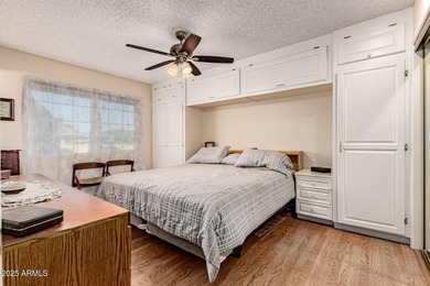 ***FREE SOLAR!!!...SINGLE STORY...MOVE-IN READY...MINT CONDITION on Sun City Lakes West and East in Arizona - for sale on GolfHomes.com, golf home, golf lot