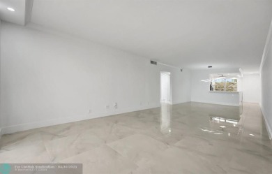 Stunning Corner Unit in Wynmoor! ALL appliances are NEW. NO on Wynmoor Golf Course in Florida - for sale on GolfHomes.com, golf home, golf lot