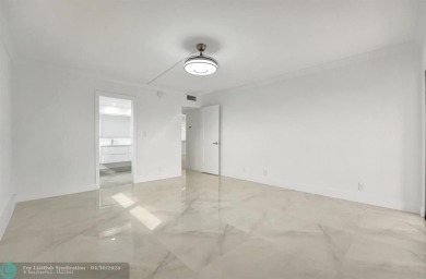 Stunning Corner Unit in Wynmoor! ALL appliances are NEW. NO on Wynmoor Golf Course in Florida - for sale on GolfHomes.com, golf home, golf lot