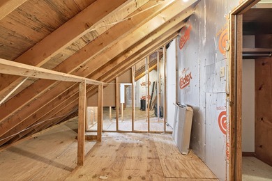 Welcome to this beautiful and spacious brick ranch in Sheraton on Cherokee National Golf and Country Club in South Carolina - for sale on GolfHomes.com, golf home, golf lot