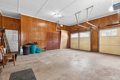 Welcome to this beautiful and spacious brick ranch in Sheraton on Cherokee National Golf and Country Club in South Carolina - for sale on GolfHomes.com, golf home, golf lot