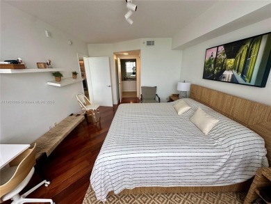 Spectacular 2BD/2BA Condo at Turnberry on the Green - Aventura's on Turnberry Isle Resort and Club in Florida - for sale on GolfHomes.com, golf home, golf lot