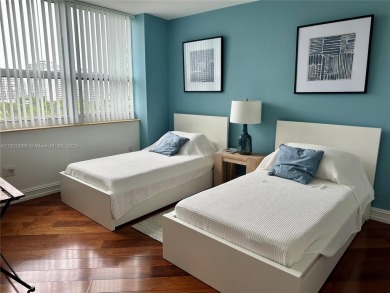 Spectacular 2BD/2BA Condo at Turnberry on the Green - Aventura's on Turnberry Isle Resort and Club in Florida - for sale on GolfHomes.com, golf home, golf lot