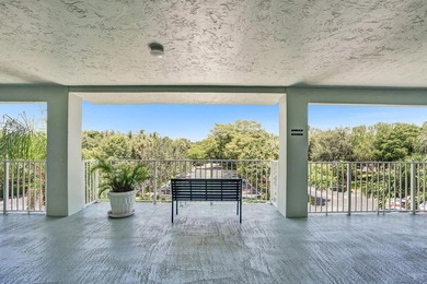 Major Price Reduction! - an incredible opportunity! This on  in Florida - for sale on GolfHomes.com, golf home, golf lot