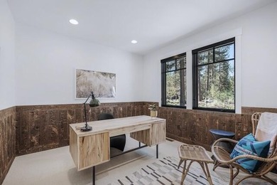 Discover bright modern luxury in Caldera Springs, Sunriver's on Sunriver Caldera Springs Golf Course in Oregon - for sale on GolfHomes.com, golf home, golf lot