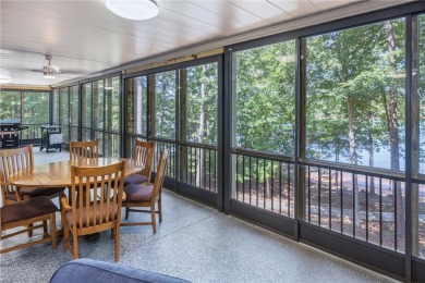 Lake Hartwell location, location, location! Over 100 feet of on The Trail At Chickasaw Pointe in South Carolina - for sale on GolfHomes.com, golf home, golf lot