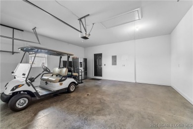 This stunning 3 bedroom, 2.5 bath townhome in Porto Cima has on The Club At Porto Cima in Missouri - for sale on GolfHomes.com, golf home, golf lot
