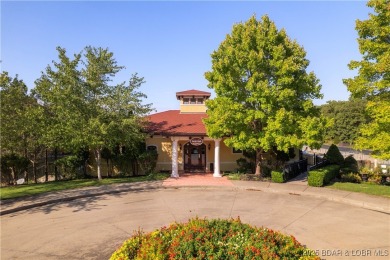 This stunning 3 bedroom, 2.5 bath townhome in Porto Cima has on The Club At Porto Cima in Missouri - for sale on GolfHomes.com, golf home, golf lot
