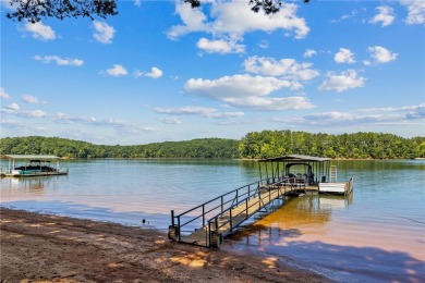 Lake Hartwell location, location, location! Over 100 feet of on The Trail At Chickasaw Pointe in South Carolina - for sale on GolfHomes.com, golf home, golf lot