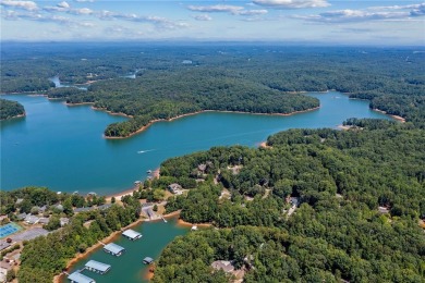 Lake Hartwell location, location, location! Over 100 feet of on The Trail At Chickasaw Pointe in South Carolina - for sale on GolfHomes.com, golf home, golf lot
