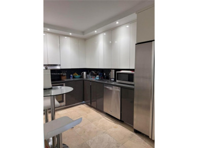 Turn key condo in the heart of Aventura! Spacious 2 bedrooms, 2 on Turnberry Isle Resort and Club in Florida - for sale on GolfHomes.com, golf home, golf lot