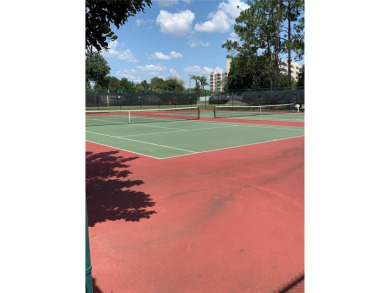 $10,000 PRICE REDUCTION! Welcome to this fully furnished 2 on Kings Point Executive Golf Course in Florida - for sale on GolfHomes.com, golf home, golf lot