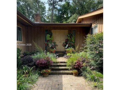 Welcome to a Gardeners Paradise! Bring your tools & set up shop on Ladys Island Country Club in South Carolina - for sale on GolfHomes.com, golf home, golf lot