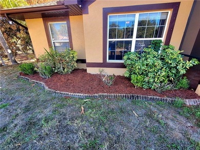 Seller is offering $5,000 toward buyer's closing costs! This on Lehigh Resort Club in Florida - for sale on GolfHomes.com, golf home, golf lot