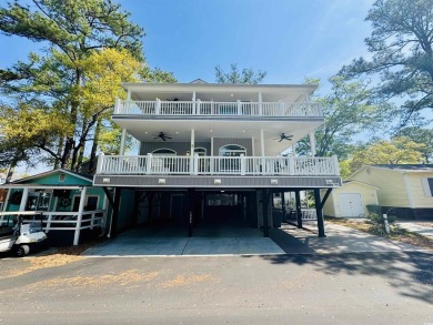 DISCOVER COASTAL LIVING AT IT'S BEST IN THIS CHARMING 5 BED/3 on Prestwick Country Club in South Carolina - for sale on GolfHomes.com, golf home, golf lot