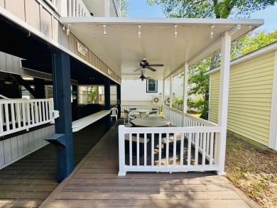 DISCOVER COASTAL LIVING AT IT'S BEST IN THIS CHARMING 5 BED/3 on Prestwick Country Club in South Carolina - for sale on GolfHomes.com, golf home, golf lot