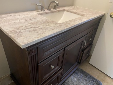 Beautiful remodeled 2 bedroom. New kitchen- new appliances - on Kings Point Golf -Flanders Way in Florida - for sale on GolfHomes.com, golf home, golf lot