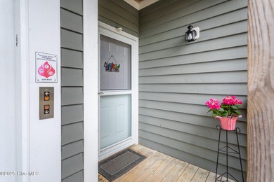 SELLER LOOKING FOR AN OFFER, VERY MOTIVATED TO SELL! NOW is the on Sound Golf Links at Albemarle Plantation in North Carolina - for sale on GolfHomes.com, golf home, golf lot