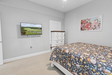 Come take a look at this updated spacious 3-bedroom 3 bath on Peninsula Golf and Racquet Club in Alabama - for sale on GolfHomes.com, golf home, golf lot
