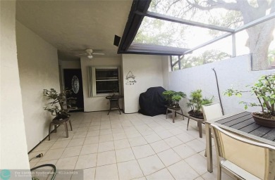 Well maintained fee simple corner villa with low hoa maintenance on Colony West Country Club in Florida - for sale on GolfHomes.com, golf home, golf lot