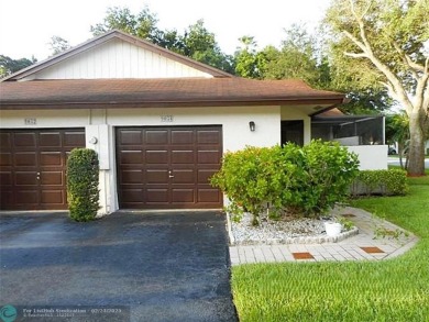 Well maintained fee simple corner villa with low hoa maintenance on Colony West Country Club in Florida - for sale on GolfHomes.com, golf home, golf lot