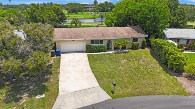 Welcome to your dream home! This beautifully updated 3 bedroom on Largo Golf Course in Florida - for sale on GolfHomes.com, golf home, golf lot