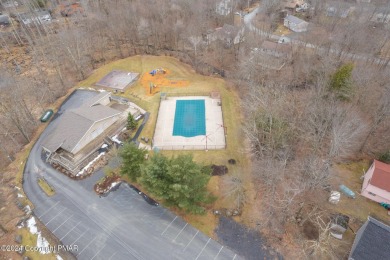 MODERN 3-LEVEL CONTEMPORARY Totally Renovated & Fully Furnished on Pocono Farms Country Club in Pennsylvania - for sale on GolfHomes.com, golf home, golf lot