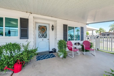 This charming and well-maintained, recently updated 2-bedroom on Fountain of the Sun Country Club in Arizona - for sale on GolfHomes.com, golf home, golf lot