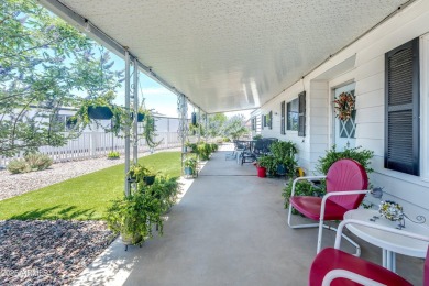 This charming and well-maintained, recently updated 2-bedroom on Fountain of the Sun Country Club in Arizona - for sale on GolfHomes.com, golf home, golf lot
