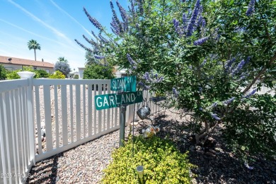 This charming and well-maintained, recently updated 2-bedroom on Fountain of the Sun Country Club in Arizona - for sale on GolfHomes.com, golf home, golf lot