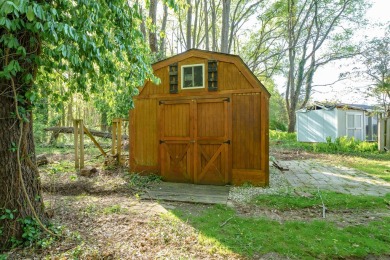 Gull Lake Schools! Welcome to this four-bedroom, 2  1/2  bath on Eastern Hills Golf Club in Michigan - for sale on GolfHomes.com, golf home, golf lot