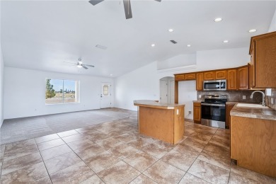 This Valle Vista home sits on nearly one-third of an acre along on Valle Vista Golf Course in Arizona - for sale on GolfHomes.com, golf home, golf lot