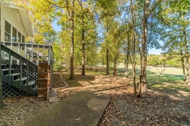 Nicely updated 3 Bedroom, 2.5 Bath Balboa Golf Course Retreat - on Balboa Golf Course in Arkansas - for sale on GolfHomes.com, golf home, golf lot