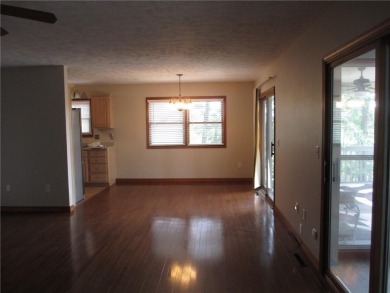 Move in ready Ranch home is waiting for YOU!! Well maintained 3 on Holiday Island Golf Course in Arkansas - for sale on GolfHomes.com, golf home, golf lot