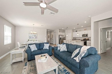 Better than new! This 4 bedroom, 3 bath waterfront front home on River Hall Country Club in Florida - for sale on GolfHomes.com, golf home, golf lot