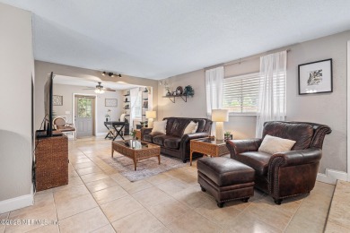 HVAC Replacement Credit with accepted full price offer! Nestled on Palm Harbor Golf Club in Florida - for sale on GolfHomes.com, golf home, golf lot