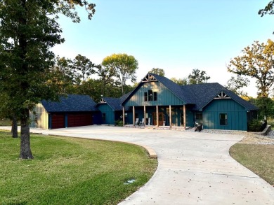 True turn-key opportunity! House comes fully furnished (owner on Pinnacle Golf and Boat Club in Texas - for sale on GolfHomes.com, golf home, golf lot