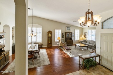 Beautifully maintained 3BR, 2.5BA Galleria model on the 14th on Ironwood Golf Club in Arizona - for sale on GolfHomes.com, golf home, golf lot