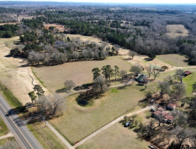 Country home on 6.8 acres  on Cherokee Club Estates Golf Course in Texas - for sale on GolfHomes.com, golf home, golf lot