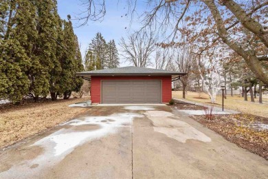 This updated ranch-style home offers a unique & picturesque on Stone Creek Golf Course in Iowa - for sale on GolfHomes.com, golf home, golf lot