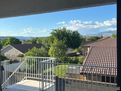 Come home to serene panoramic views of the red rock landscape on St. George Golf Course in Utah - for sale on GolfHomes.com, golf home, golf lot