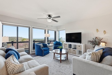 Welcome to this gorgeously remodeled Cliffside Lodge condo with on  in Arkansas - for sale on GolfHomes.com, golf home, golf lot