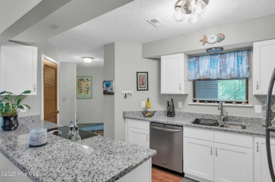 Turnkey, Fully Furnished Golf Course Condo!
Welcome to carefree on Belvedere Country Club in North Carolina - for sale on GolfHomes.com, golf home, golf lot
