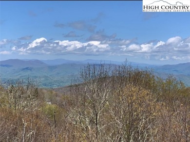 GREAT PRICE ON A LONG RANGE VIEW LOT! CONVENIENT CENTRAL on Beech Mountain Club in North Carolina - for sale on GolfHomes.com, golf home, golf lot