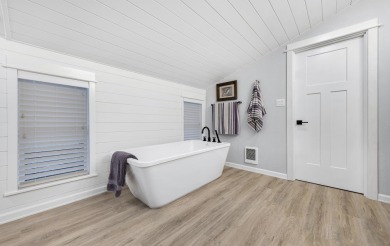 An exquisite Retreat at the Lake. Nestled in the prime location on Lake Almanor Country Club in California - for sale on GolfHomes.com, golf home, golf lot